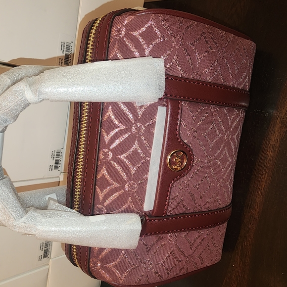 Michael Kors Pink Quilted Shoulder Bag - Picture 3 of 3
